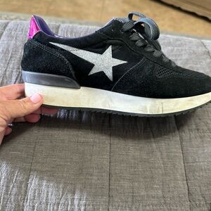 Golden Goose Haus Runners